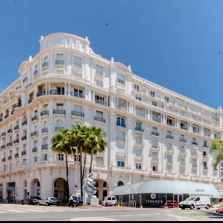 Apartment La Croisette - Superbe Au Mythique Palais Miramar Cannes