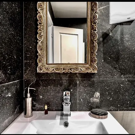 Apartment La Croisette - Superbe Au Mythique Palais Miramar Cannes